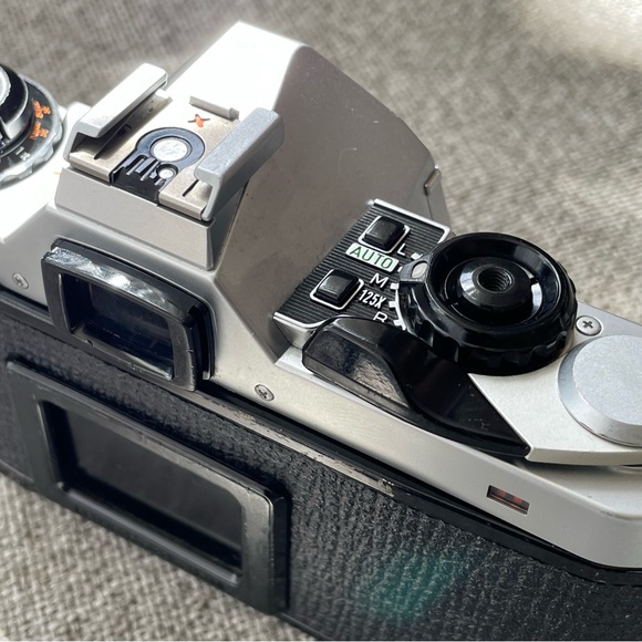 [SOLD] PENTAX ME SUPER with ME II Auto Winder and Flash - TESTED! 35mm Camera - Picture 5 of 10